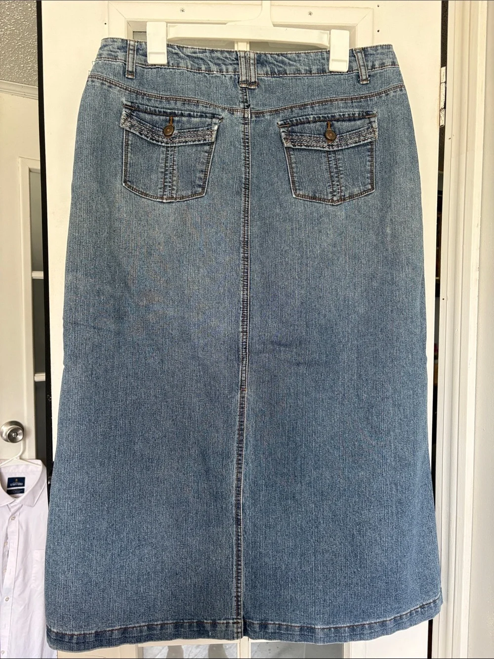 Cato Light Wash Denim Skirt with Contrast Topstitching